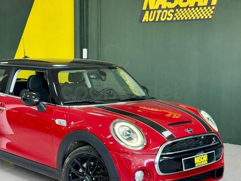 Usado Mini Cooper S 192 CV (141 kW) 2018 Rojo Utilitario