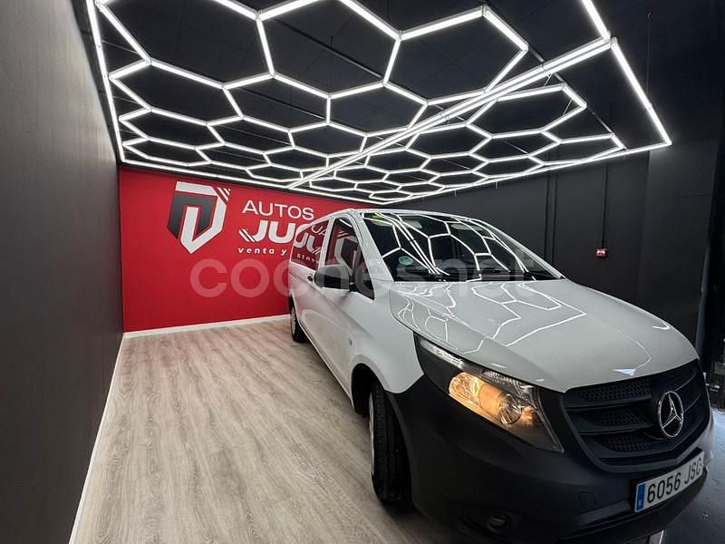 Usado Mercedes Vito Marco Polo 114 CV (83 kW) 2016 Blanco Van