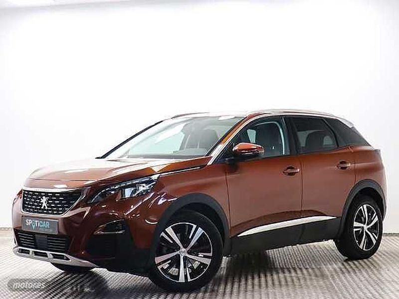 Usado Peugeot 3008 Allure 131 CV (96 kW) 2020 Marrón SUV