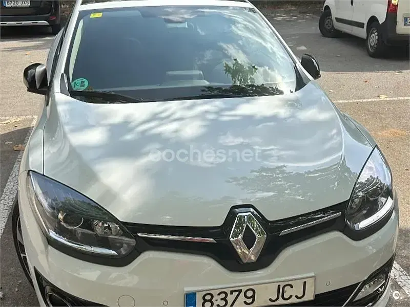 Usado Renault Mégane Bose Edition 130 CV (95 kW) 2015 Blanco Berlina