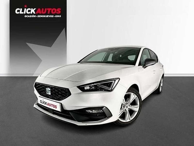 Usado Seat Leon FR 150 CV (110 kW) 2025 Blanco Utilitario