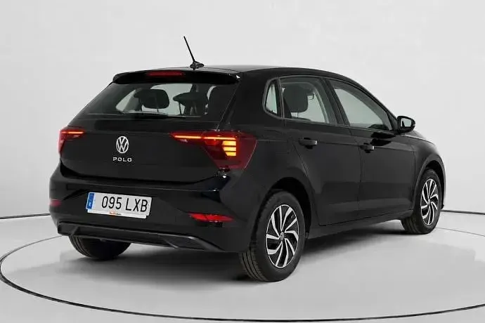 Usado VW Polo Life 95 CV (69 kW) 2022 Utilitario