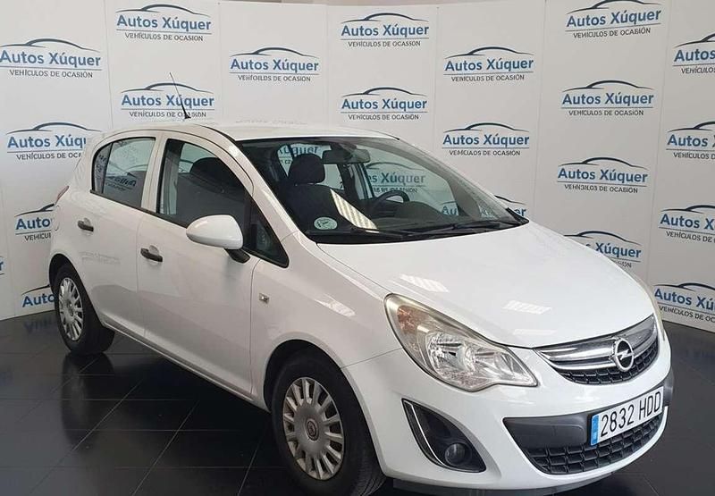 Blanco Usado 2011 Opel Corsa Essentia Utilitario | 4999 € (Caro) - Imagen 1/4