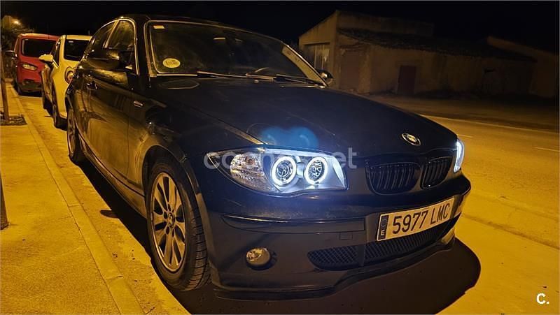 Usado BMW 120 163 CV (119 kW) 2007 Negro Utilitario
