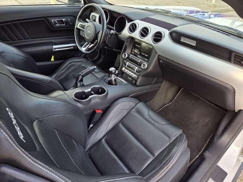 Usado Ford Mustang Convertible 314 CV (230 kW) 2016 Blanco Descapotable