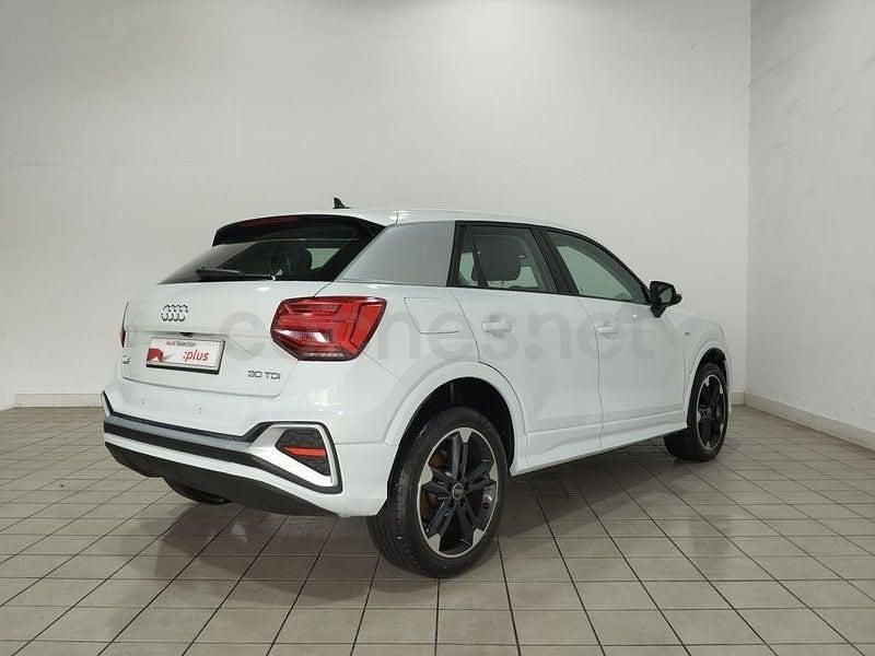 Usado Audi Q2 S-Line 116 CV (85 kW) 2025 Blanco SUV