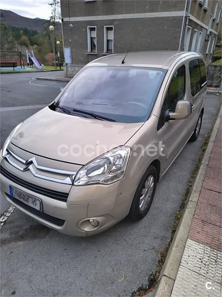 Beige Usado 2010 Citroën Berlingo Monovolumen | 6500 € (Precio justo) - Imagen 1/4