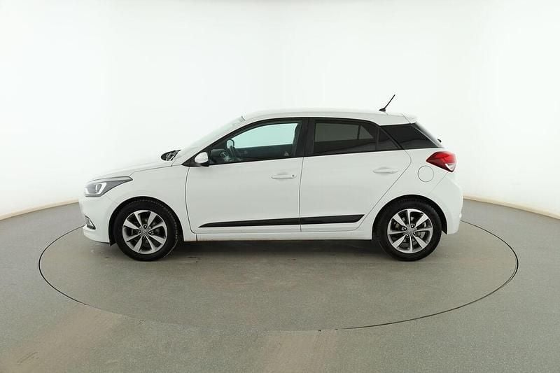 Brugt Hyundai i20 Classic 85 HK (62 kW) 2017 Hvid Sedan