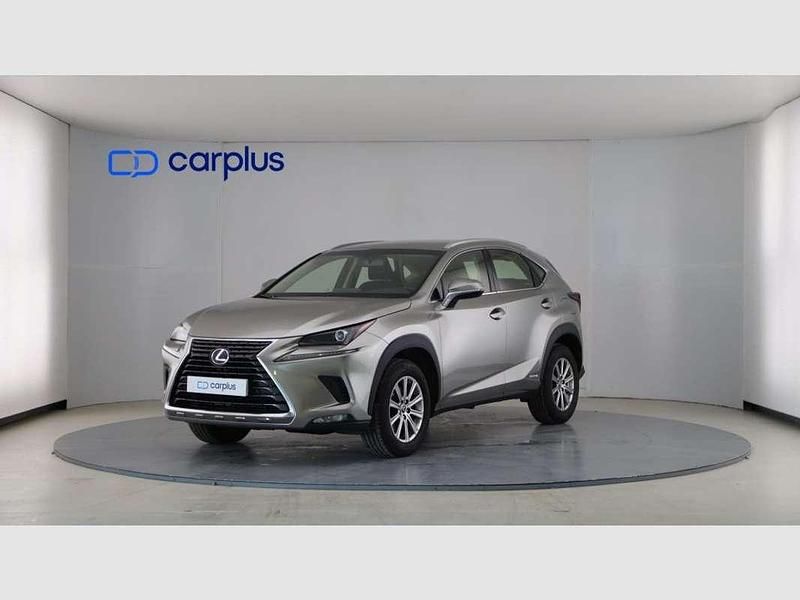 Plateado Usado 2018 Lexus NX300h Business Edition SUV | 25.490 € (Precio justo) - Imagen 1/4