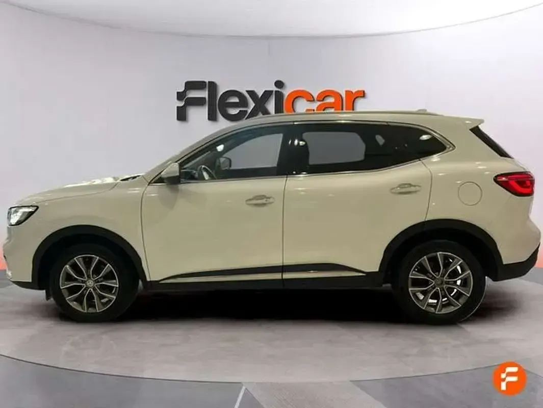 Usado MG HS Comfort 162 CV (119 kW) 2023 Blanco SUV