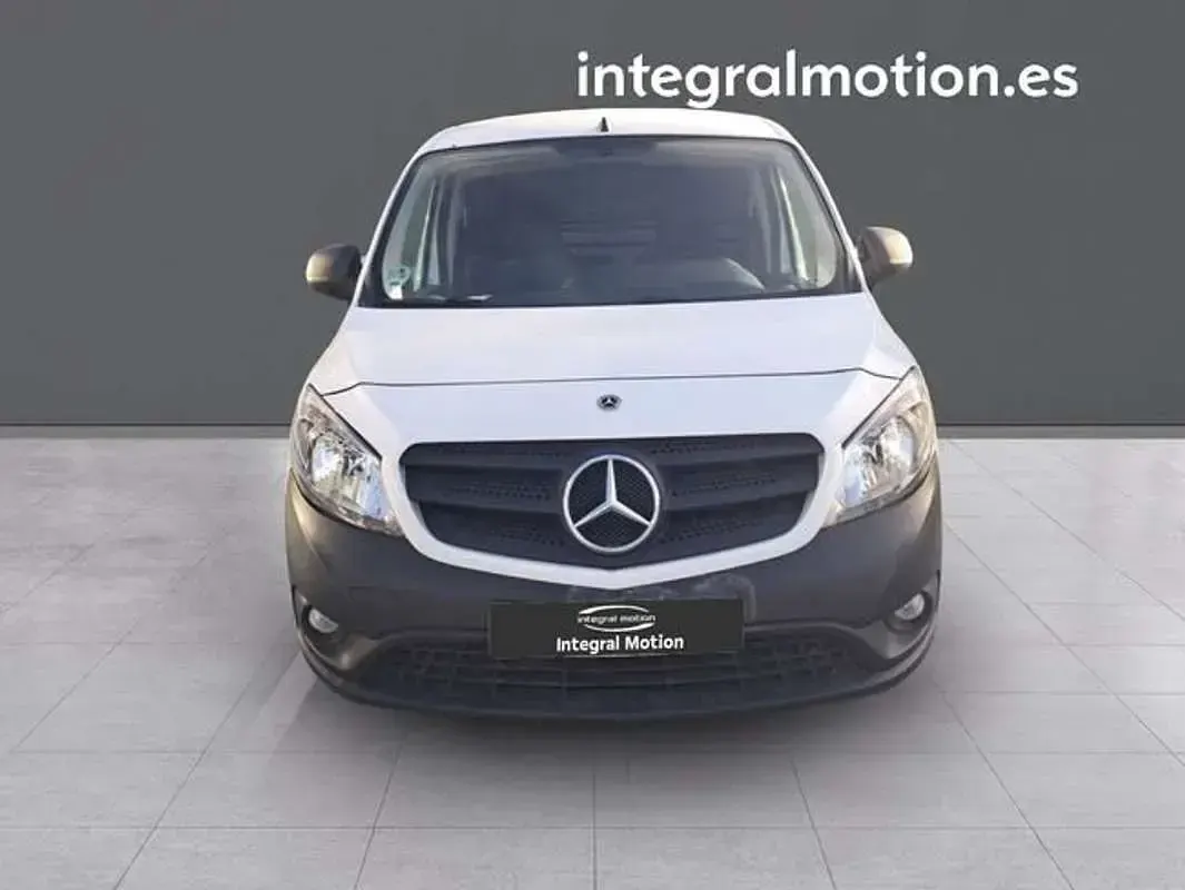 Usado Mercedes Citan 109 95 CV (69 kW) 2021 Blanco Monovolumen