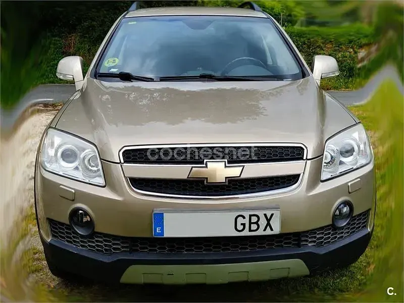 Usado Chevrolet Captiva 150 CV (110 kW) 2008 Beige SUV