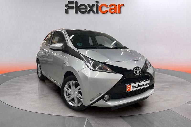 Gris Usado 2018 Toyota Aygo X-cite Utilitario | 9990 € (Buen precio) - Imagen 1/4