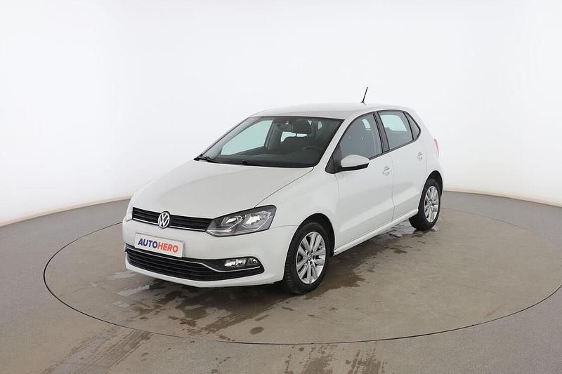 Blanco Usado 2017 VW Polo Advance Berlina | 9699 € (Precio justo) - Imagen 1/3