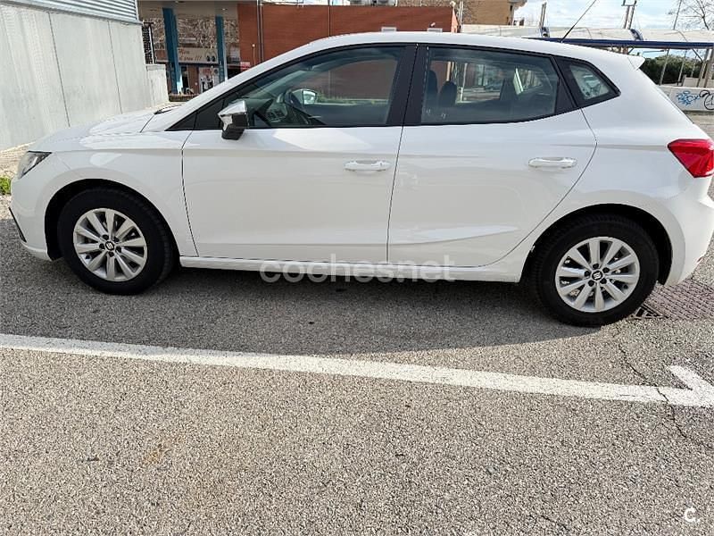 Usado Seat Ibiza Style Plus 80 CV (58 kW) 2019 Blanco Berlina