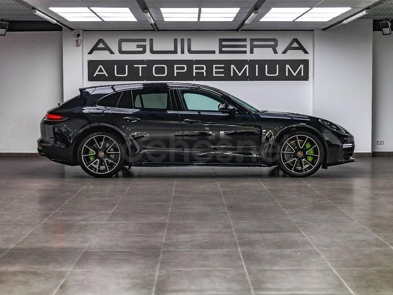 Usado Porsche Panamera Platinum Edition 462 CV (339 kW) 2023 Negro Familiar