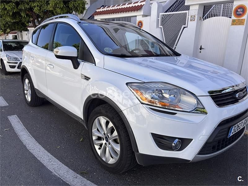 Usado Ford Kuga Titanium 136 CV (100 kW) 2010 Blanco SUV