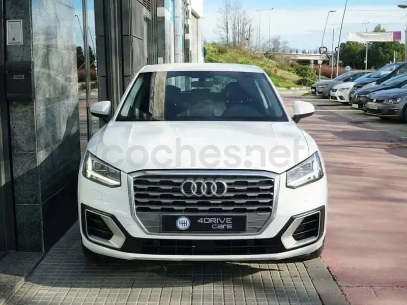 Używany Audi Q2 Sport 150 KM (110 kW) 2018 Biały SUV
