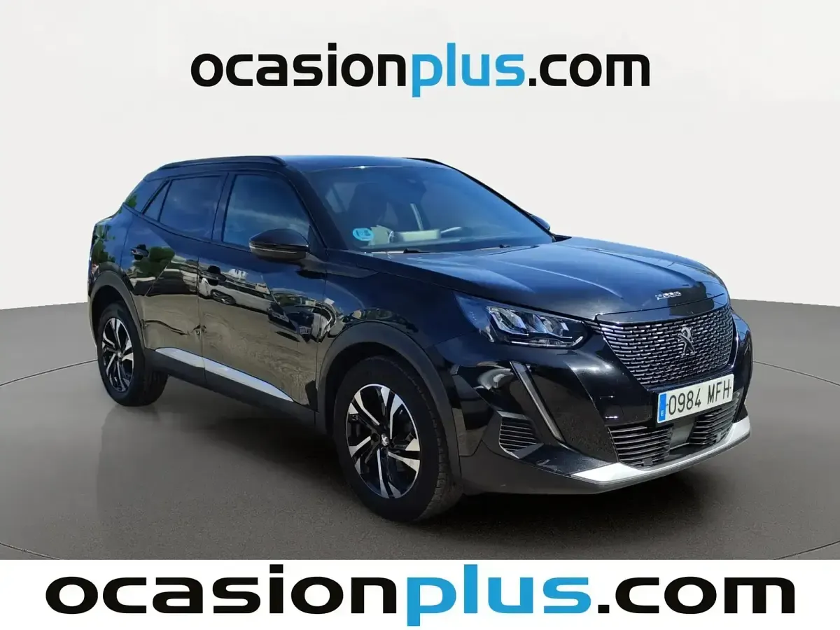 Usado Peugeot 2008 Allure 100 CV (73 kW) 2024 Blanco SUV