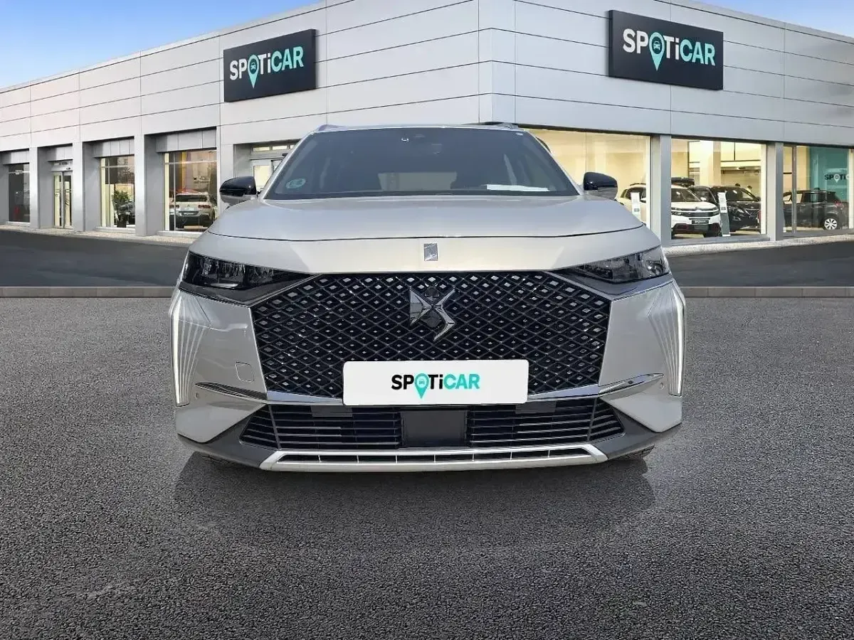 Usado DS Automobiles DS4 Bastille 130 CV (95 kW) 2023 Gris SUV