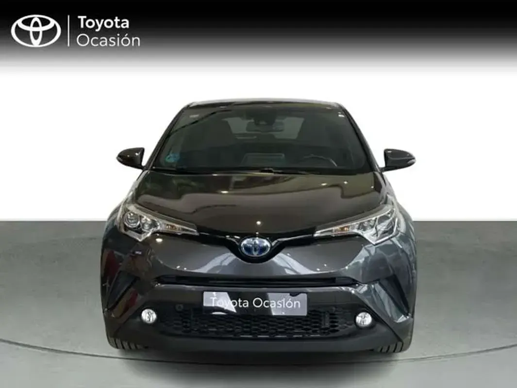 Usado Toyota C-HR Advance 122 CV (89 kW) 2019 Gris SUV