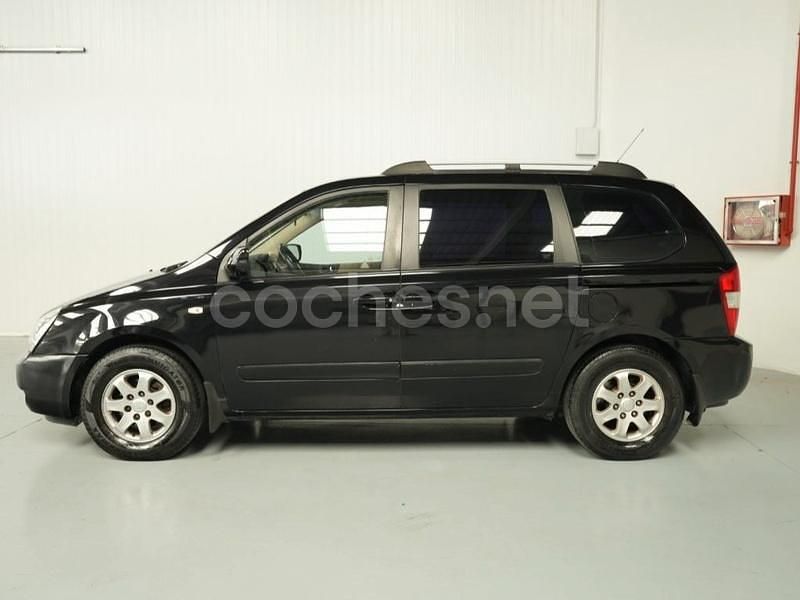 Usado Kia Carnival Active 185 CV (136 kW) 2008 Negro Monovolumen