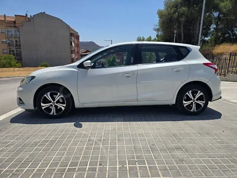 Usado Nissan Pulsar Acenta 110 CV (80 kW) 2014 Blanco Utilitario