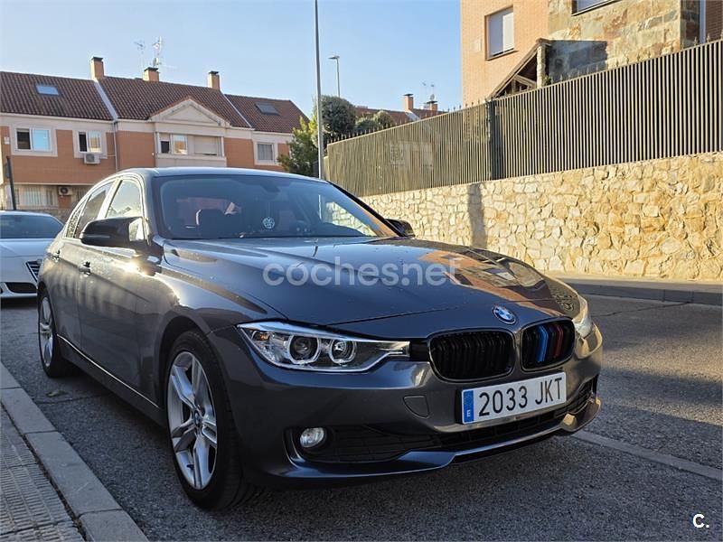 Gris / plata Usado 2012 BMW 318 Berlina | 7800 € (Precio justo) - Imagen 1/4