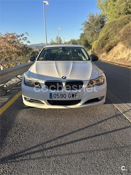 Usado BMW 320 184 HP (135 kW) 2010 Branco Sedan