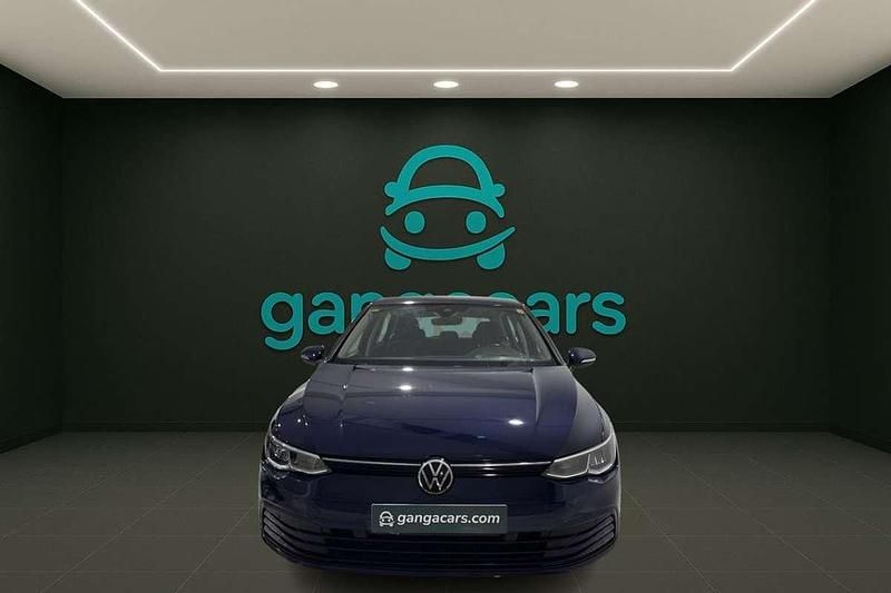 Usado VW Golf VIII Life 111 CV (81 kW) 2021 Azul Familiar