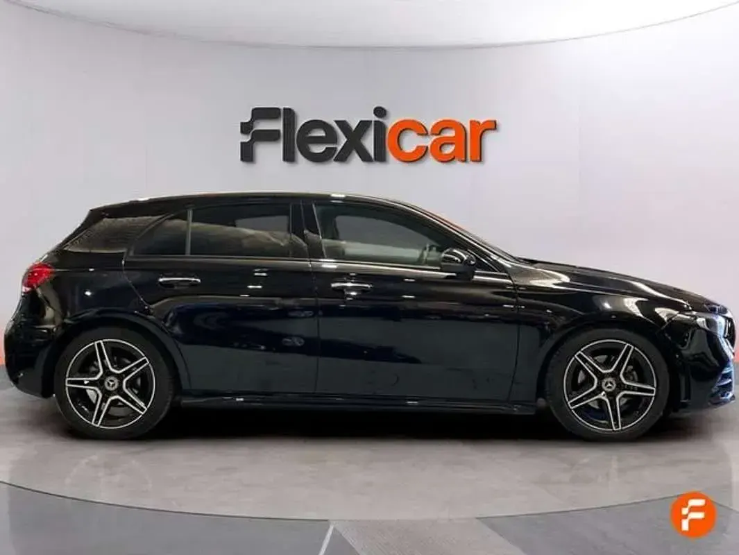 Usado Mercedes A200 150 CV (110 kW) 2022 Negro Berlina
