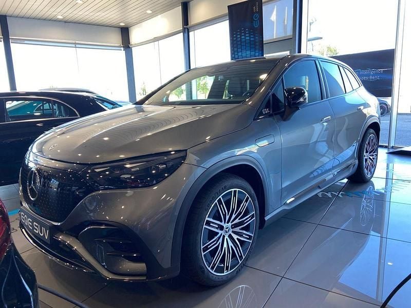 Gris Nuevo 2024 Mercedes EQE350 SUV | 106.191 € - Imagen 1/4