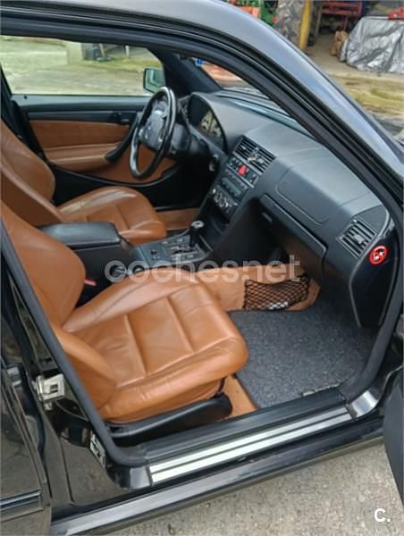 Usado Mercedes C43 AMG AMG 306 CV (225 kW) 1999 Negro Familiar