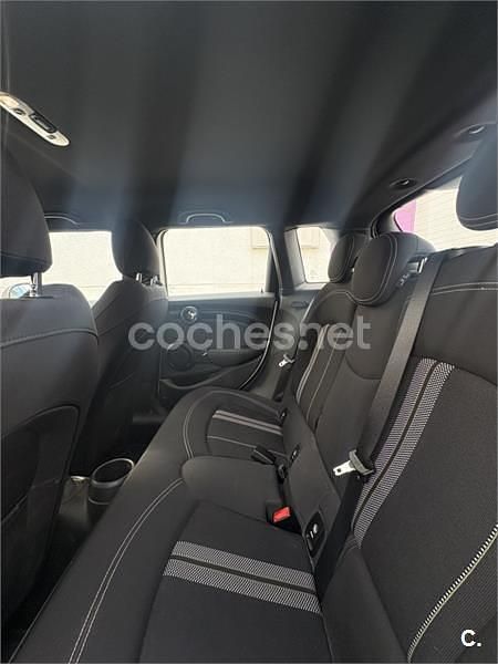 Usado Mini Cooper 136 CV (100 kW) 2018 Beige Utilitario