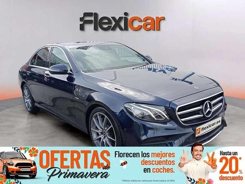 Usado Mercedes E220 194 CV (142 kW) 2020 Azul Berlina