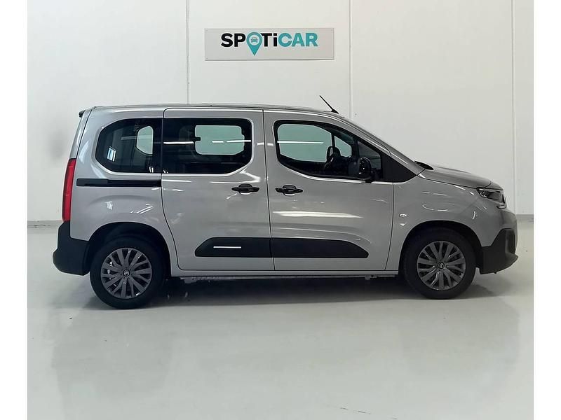 Usado Citroën Berlingo 100 CV (73 kW) 2025 Gris Monovolumen