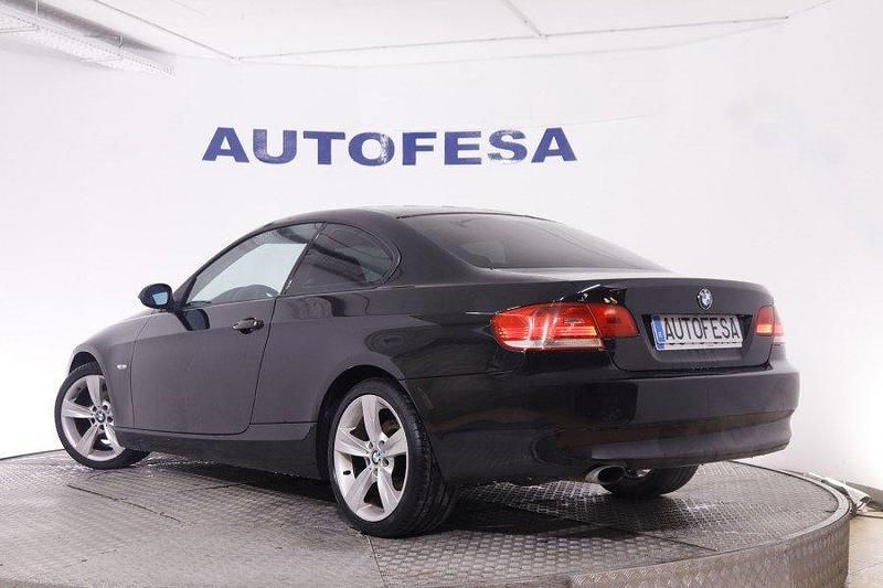 Usado BMW 320 170 CV (125 kW) 2008 Negro Coupe