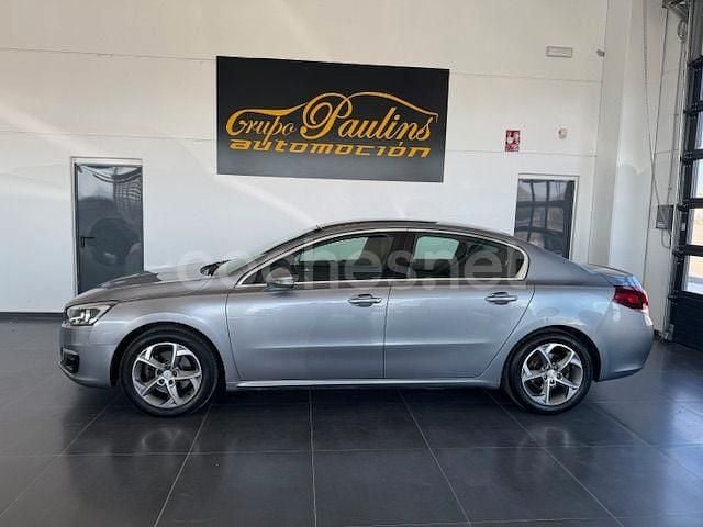 Usado Peugeot 508 Allure 150 CV (110 kW) 2018 Gris / plata Berlina