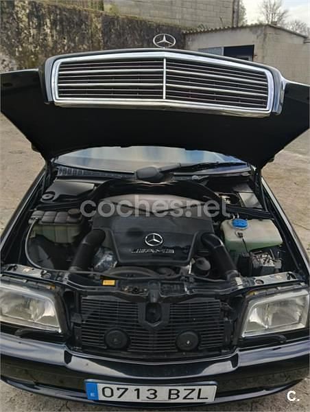 Usado Mercedes C43 AMG AMG 306 CV (225 kW) 1999 Negro Familiar