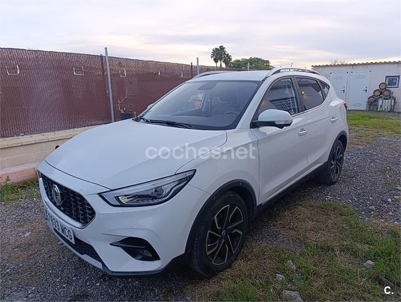 Usado MG ZS Luxury 106 CV (77 kW) 2022 Blanco SUV