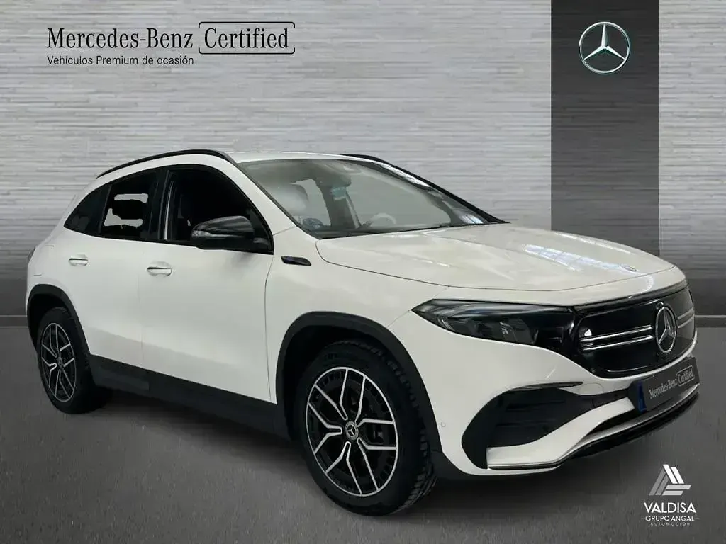 Usado Mercedes EQA350 AMG line 214 kW (292 CV) 2021 Blanco SUV