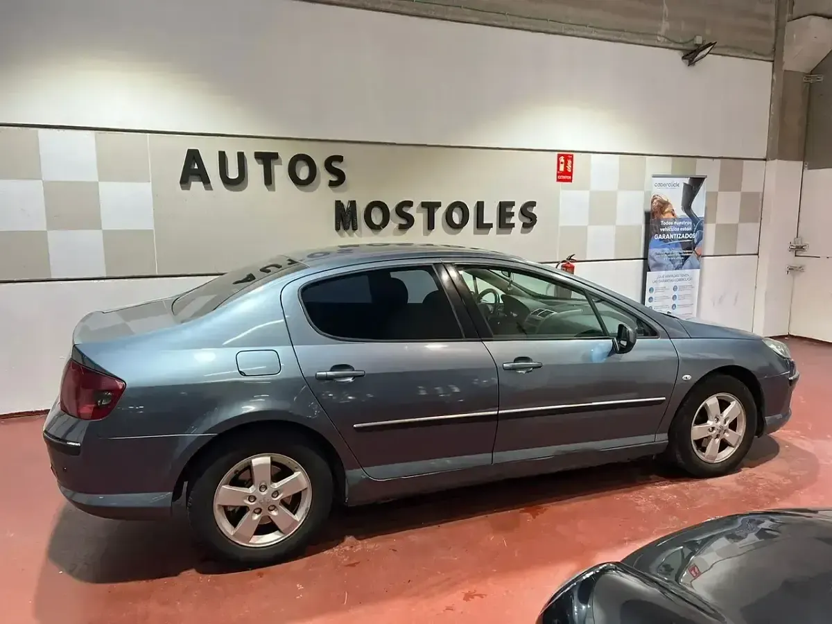 Usado Peugeot 407 110 CV (80 kW) 2007 Gris Berlina