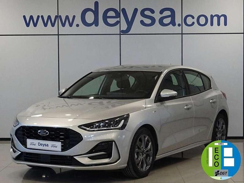 Plateado Usado 2025 Ford Focus ST-Line Utilitario | 20.310 € (Precio justo) - Imagen 1/4