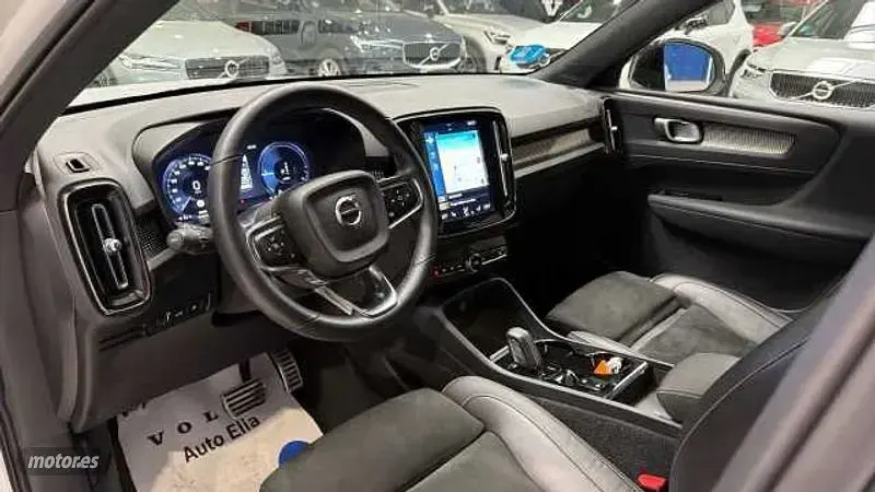 Usado Volvo XC40 R-Design 2021 Blanco SUV