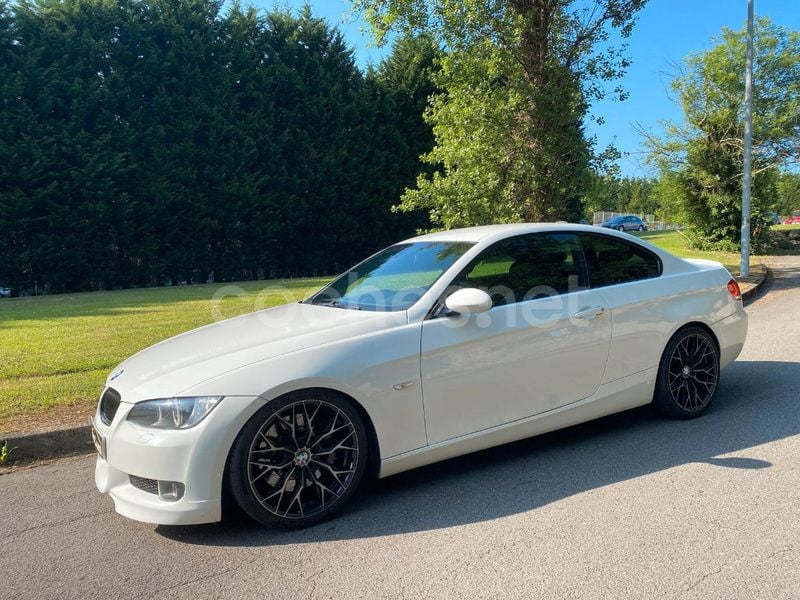 Blanco Usado 2006 BMW 335 Coupe | 20.900 € (Un poco caro) - Imagen 1/4