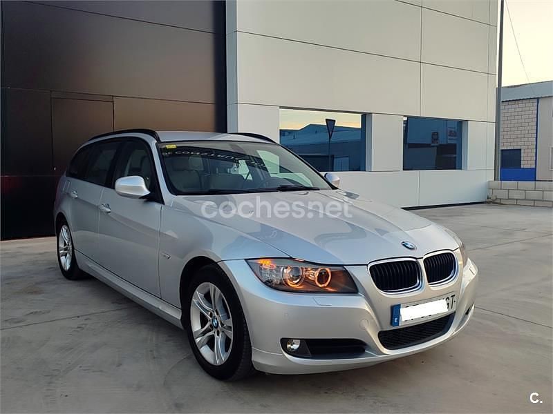 Gris / plata Usado 2012 BMW 318 Familiar | 6900 € (Super precio) - Imagen 1/4