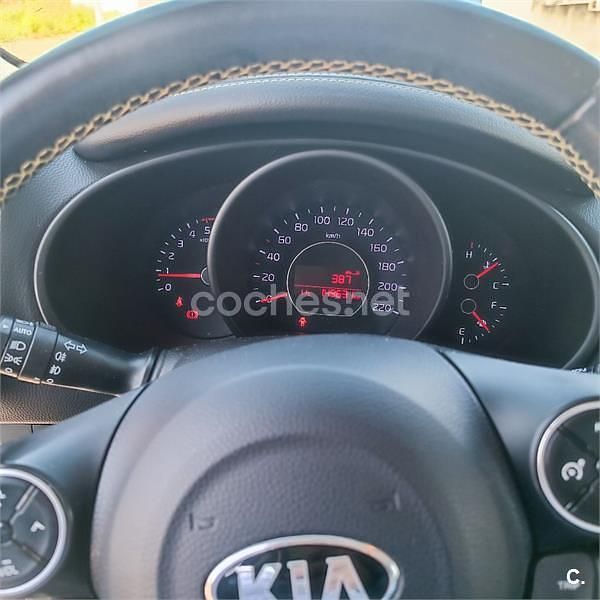 Usado Kia Soul 136 CV (100 kW) 2016 Blanco SUV