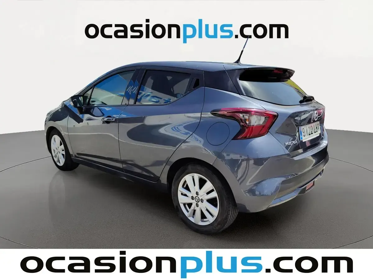 Usado Nissan Micra Acenta 100 CV (73 kW) 2019 Gris Utilitario