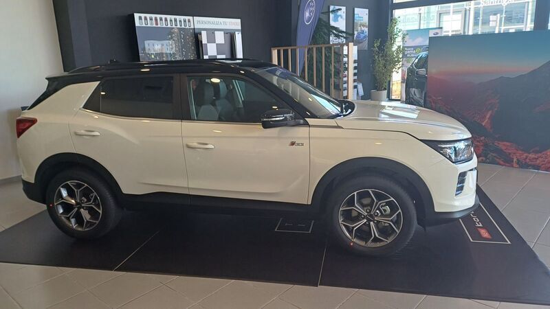 Nuevo Ssangyong (KGM) Korando 149 CV (109 kW) 2025 Blanco SUV
