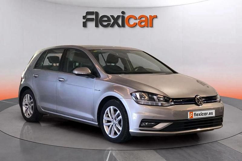 Usado VW Golf VIII Edition 130 CV (95 kW) 2020 Gris Berlina